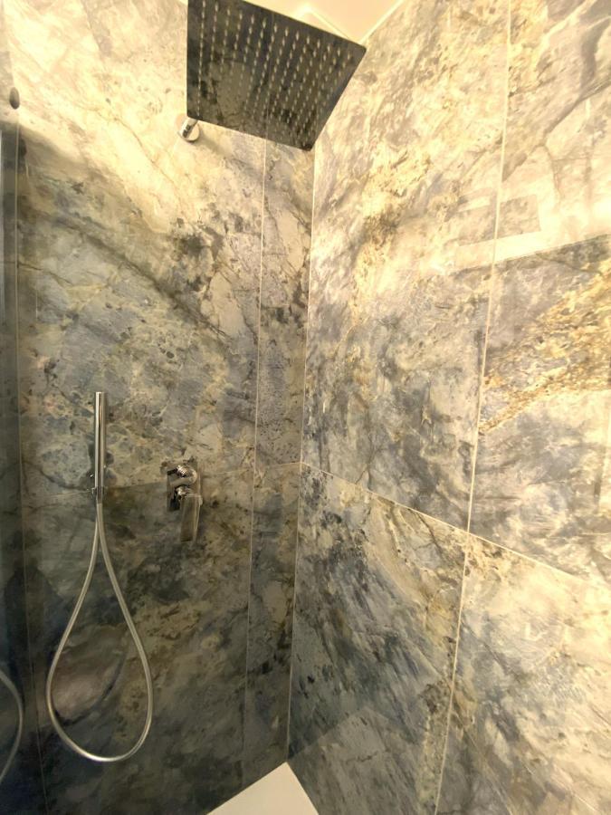 Apartment In Villa Milano エクステリア 写真